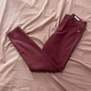 Aeropostale High Waisted Maroon Jegging